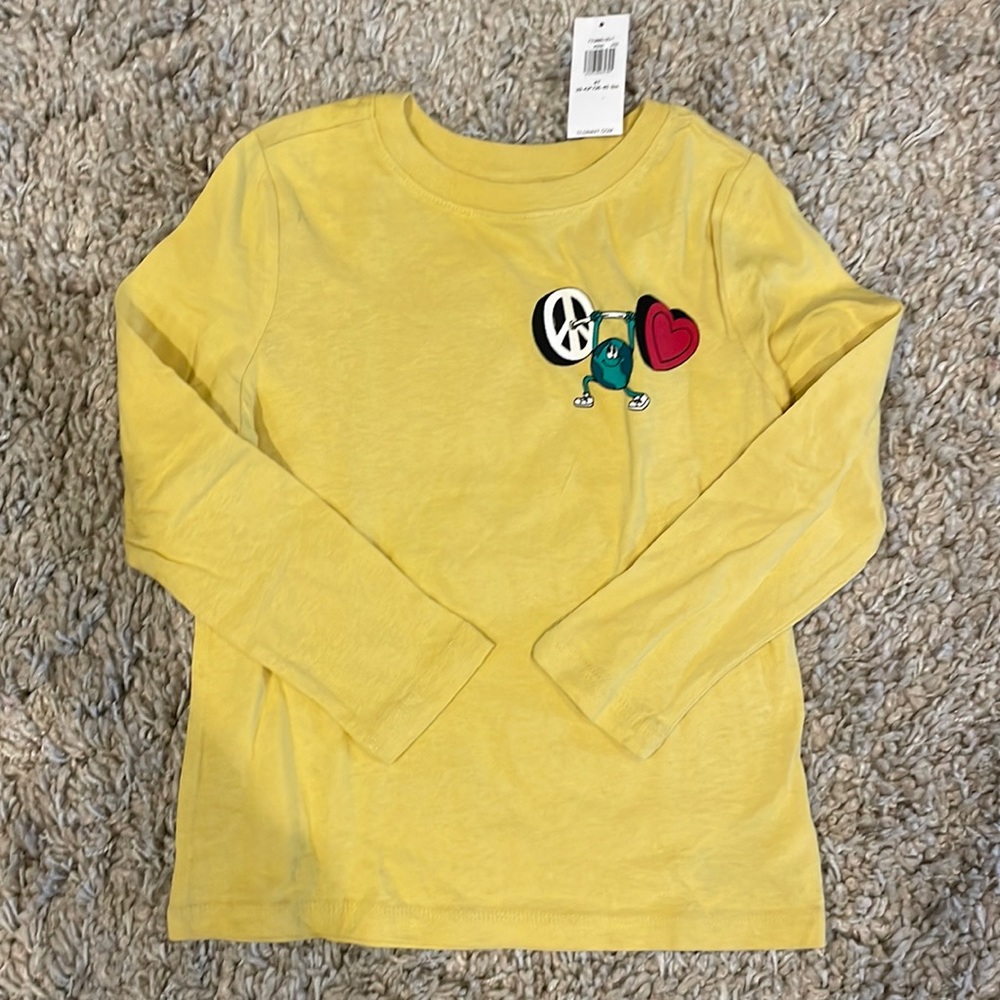 Old Navy long sleeve tee nwt 4